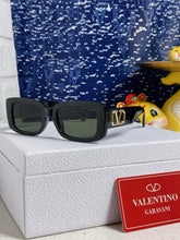 China Replica Valentino Sunglasses 28usd Only